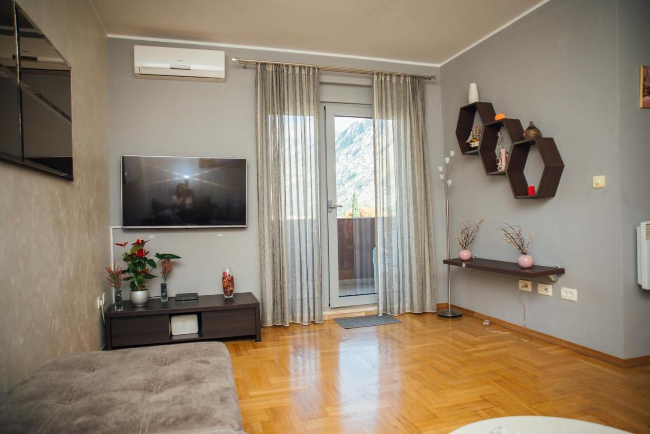Sea View Apartment In Kotor ! Apartment Popica エクステリア 写真